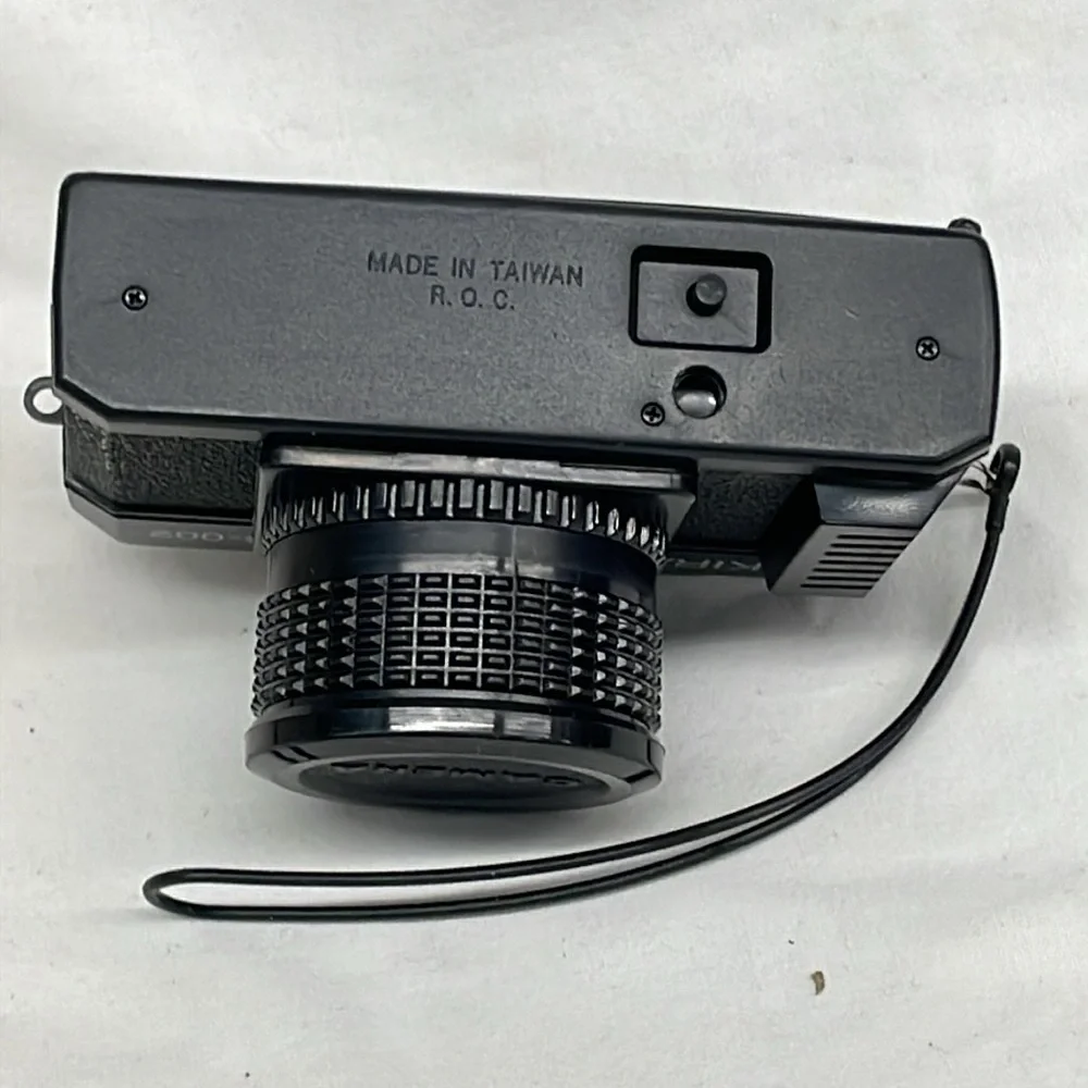 AKIRA TC-002 35mm auto standard camera color optical lens 50mm lens F=1.6